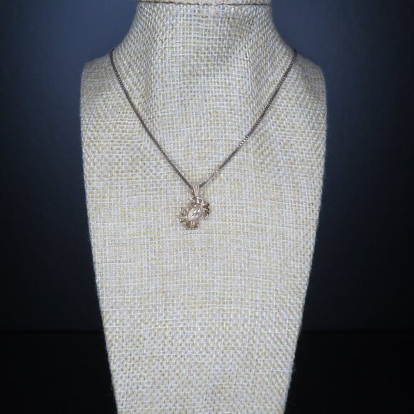 14K Gold Crab Pendant - Picture 3 of 5